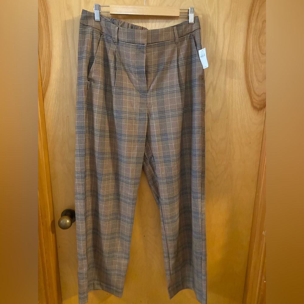 NWT Old Navy Trousers
